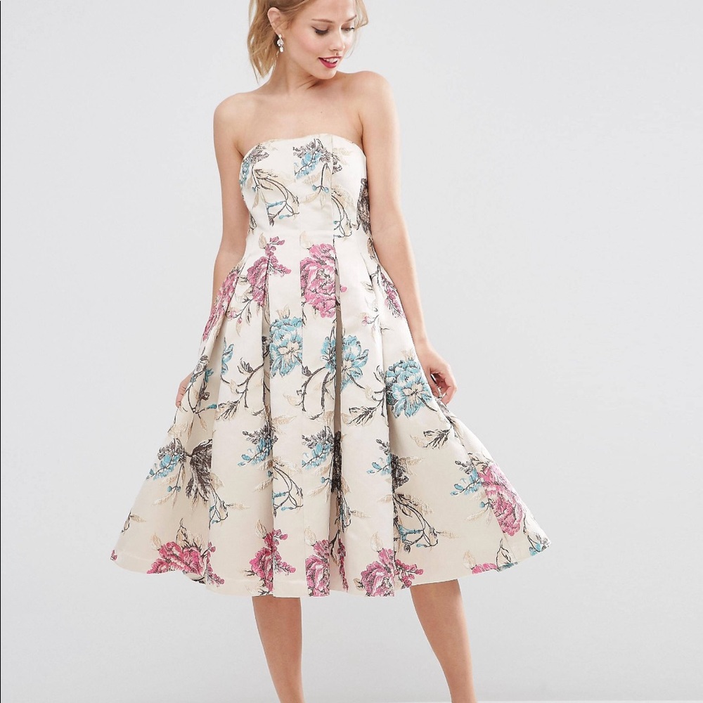 Host pick💃🏼💃🏼🥰gorgeous Asos design Dress